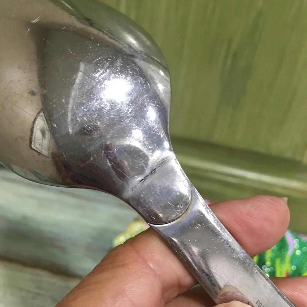 Oneida sleek stainless